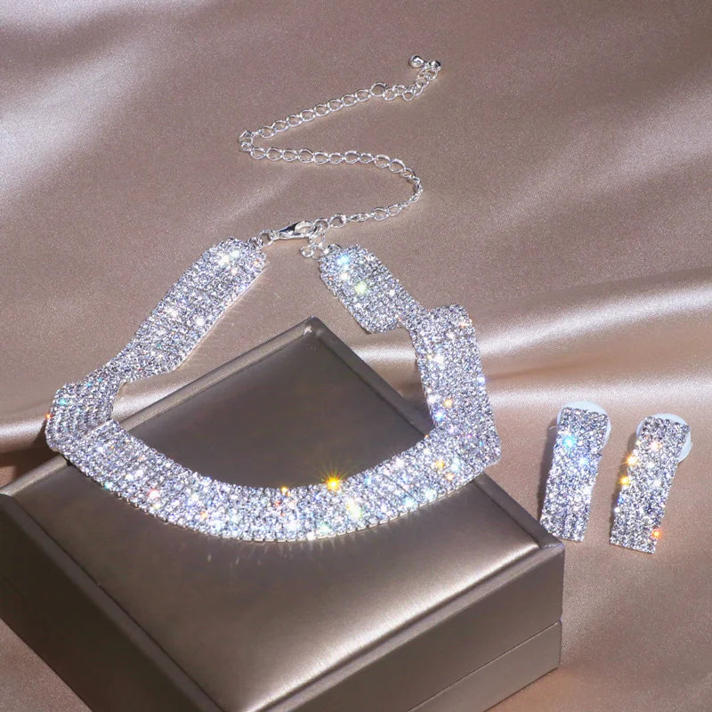 Women's Silver-Tone Crystal Jewellery Set | Statement Necklace & Curved Earrings | Braviixx