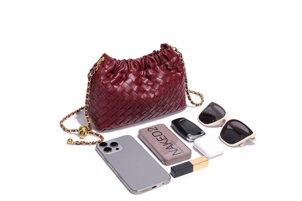 Women's Woven Crossbody Bag | Chain Strap | Braviixx