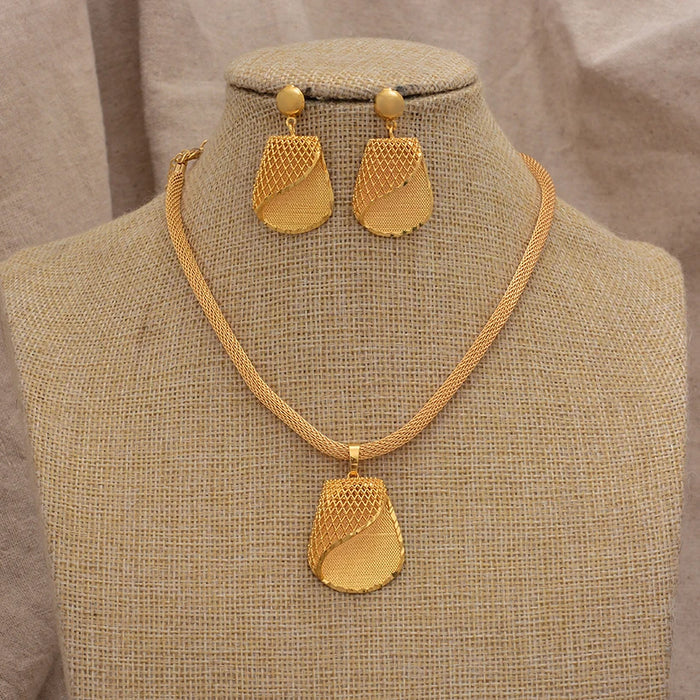 Women's Gold-Tone Jewellery | Statement Necklace & Earrings Options | Braviixx
