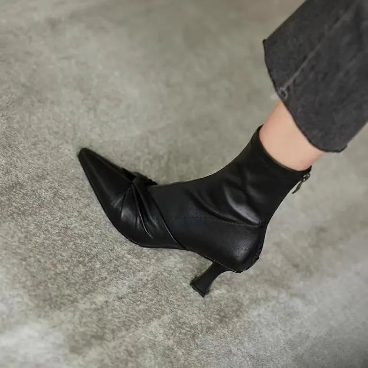 Modern Boots Patent Leather Designer Brand Luxury 2025 New Winter Ankel Boots Bow Wedding Party Dress Gladiator Women Shoes