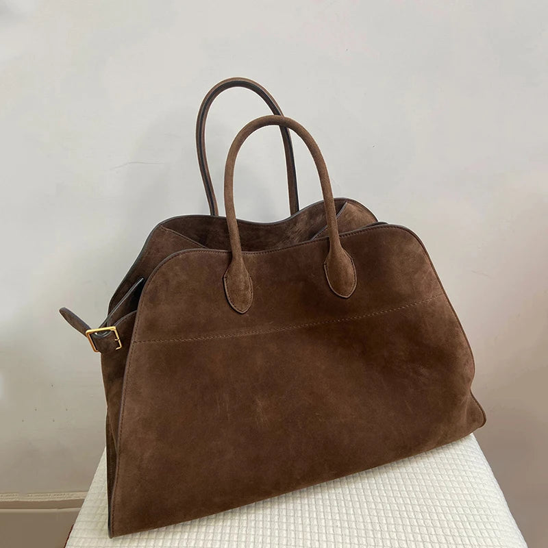 2024 High-end Niche Design Handbags Outdoor Travel Bags Autumn and Winter New High-capacity Retro Commuter Handbags Ladies