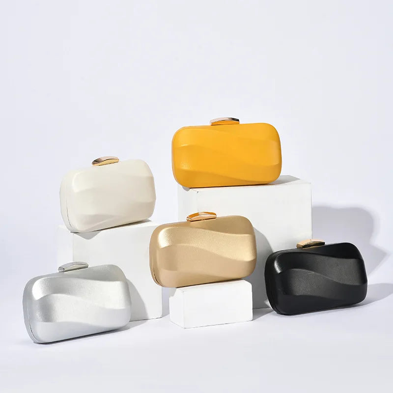 Wave-Detail Evening Clutch | Chain Shoulder Bag | Braviixx