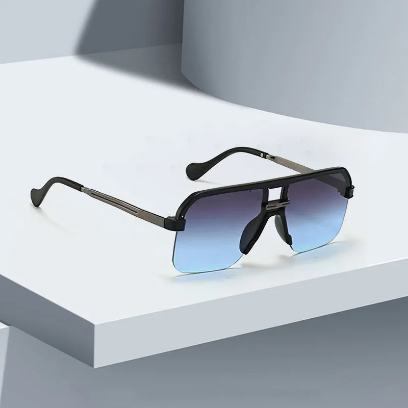 Women's Oversized Square Pilot Sunglasses | UV400 · Gradient Lens · Gold Temple | 6 Colours | Braviixx