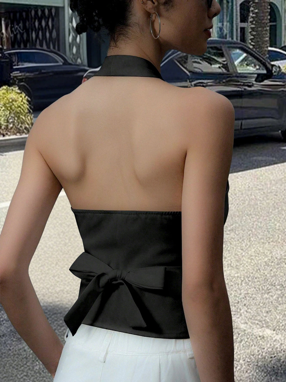 Black Halter-Neck Vest Top | Braviixx