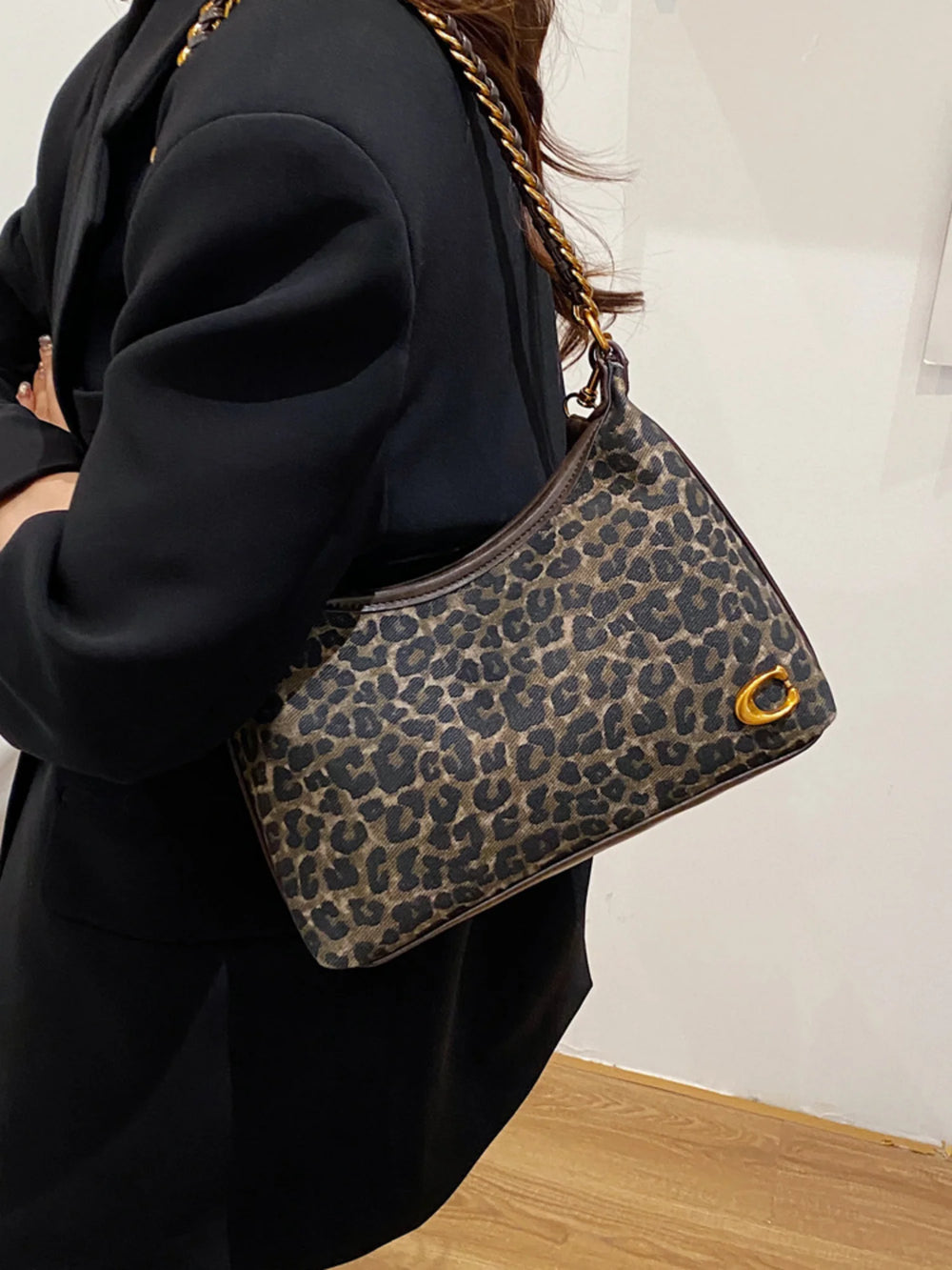 Leopard Print Shoulder Bag | Chain Detail | Braviixx