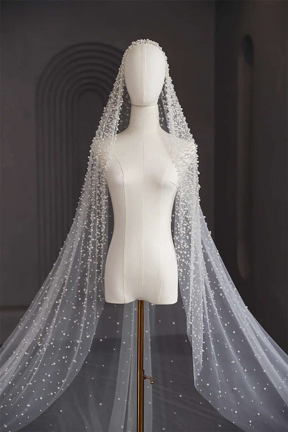 Pearl-Detail Bridal Veil | Single Tier with Comb | Braviixx