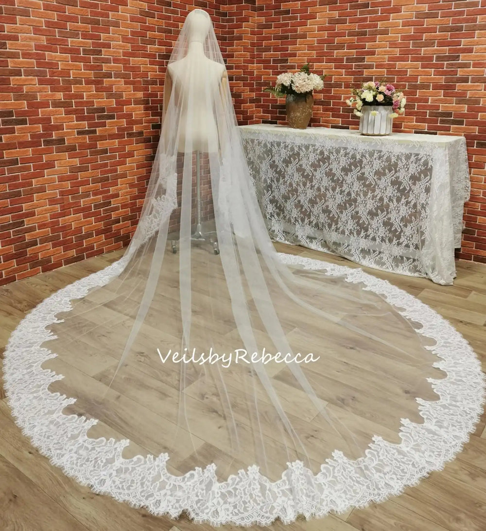 Lace-Edge Cathedral Bridal Veil | Two-Tier with Blusher | Braviixx