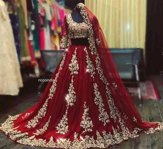 Floral Embellished Bridal Lehenga | Blouse & Dupatta Set | Braviixx
