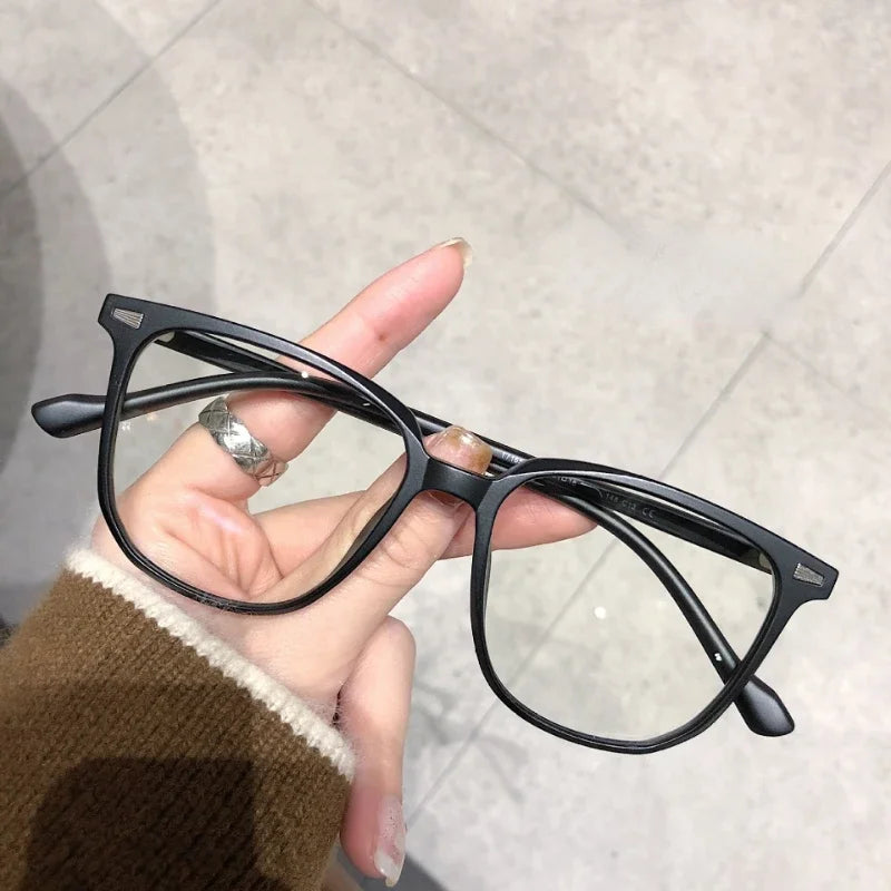 Women's Oversized Square Myopia Glasses | Blue Light Blocking · Anti-Reflective · Clear Lens | 7 Colours · 0 to -4.0 | Braviixx