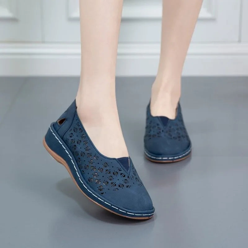 Cutout Slip-On Shoes | Round Toe & Low Wedge | Braviixx