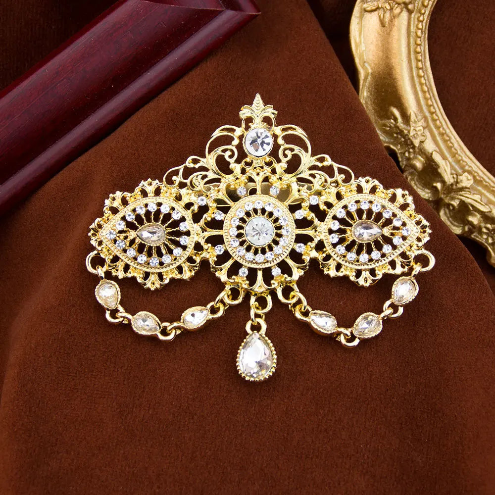 Crystal Caftan Brooch | Teardrop Chains | Braviixx
