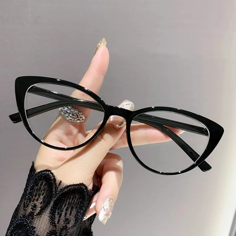 Women's Cat Eye Reading Glasses | Blue Light Blocking · Clear Lens | 5 Colours · +100 to +400 | Braviixx