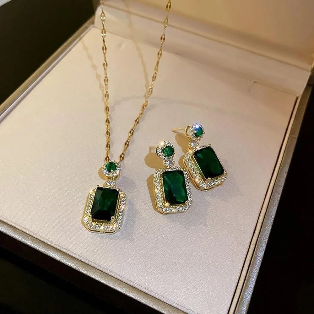 Green Rhinestone Necklace, Earrings & Ring Set | Braviixx