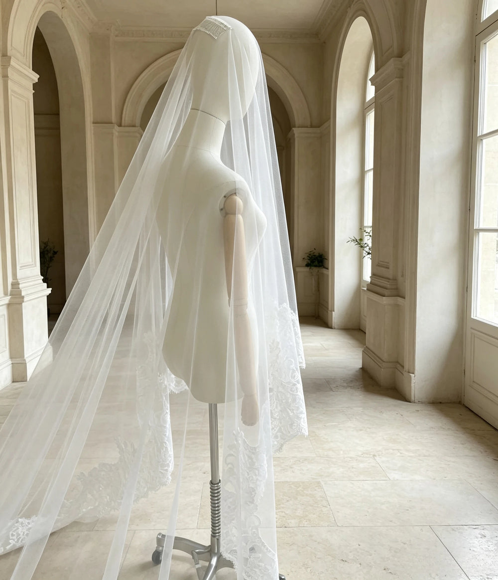 Lace-Edge Cathedral Bridal Veil | Two-Tier with Blusher | Braviixx