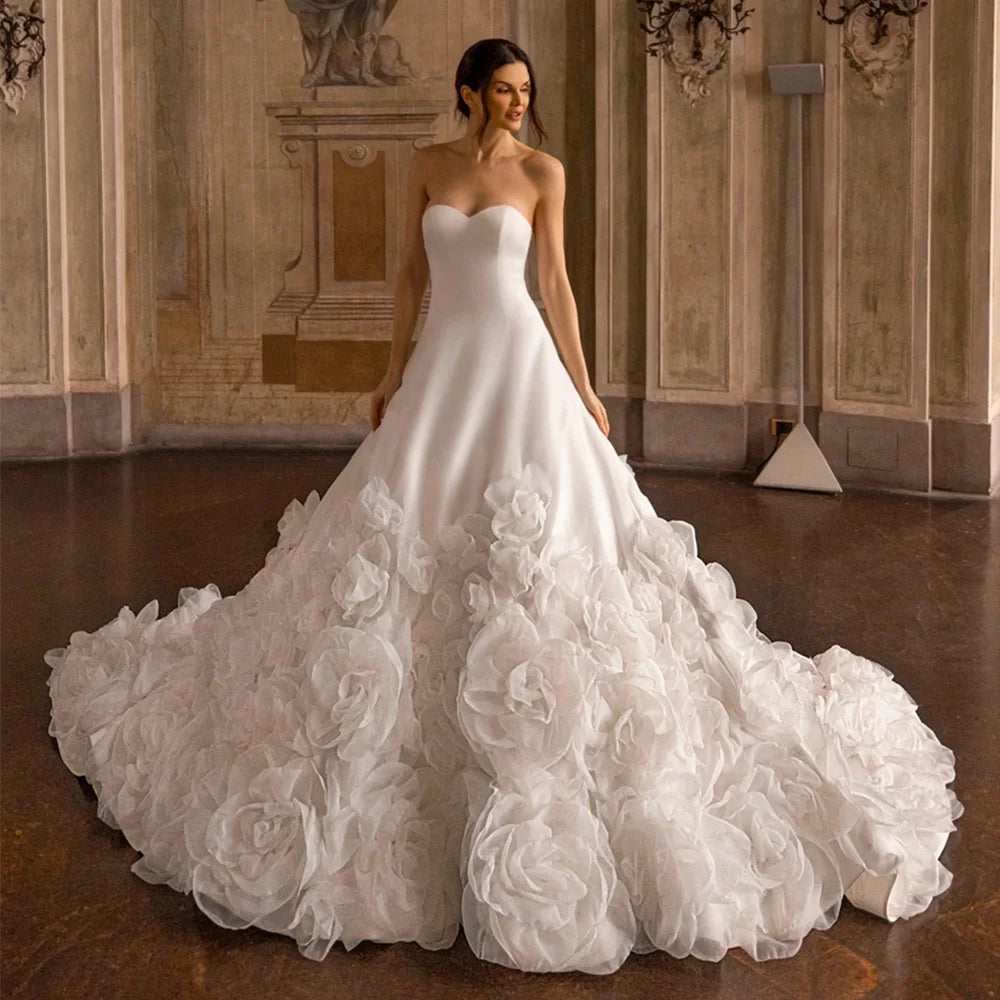 Floral A-Line Wedding Dress | Sweetheart & Chapel Train | Braviixx