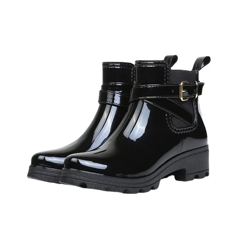 Glossy Ankle Rain Boots | Buckle Detail & Elastic Panels | Braviixx