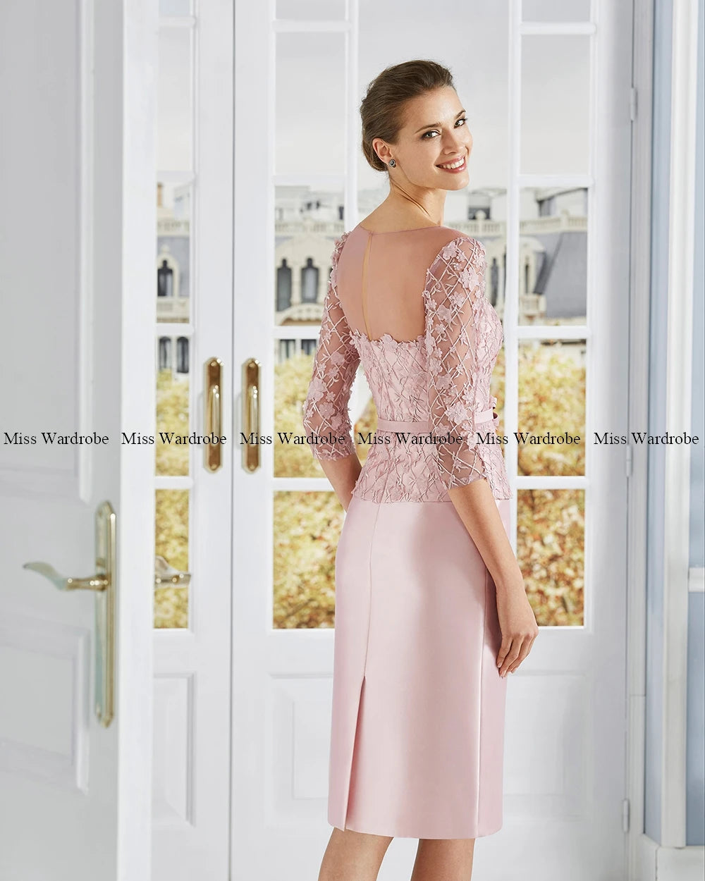Elegant Wedding Guest Party Gown For Women 3/4 Sleeves Mother Of The Bride Dresses Lace Knee Length Formal Scoop Neck Flower