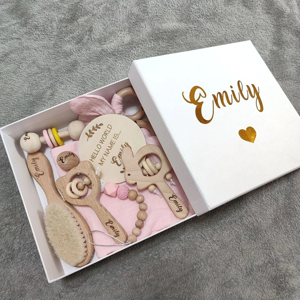 Wooden Baby Gift & Rattle Set | Braviixx