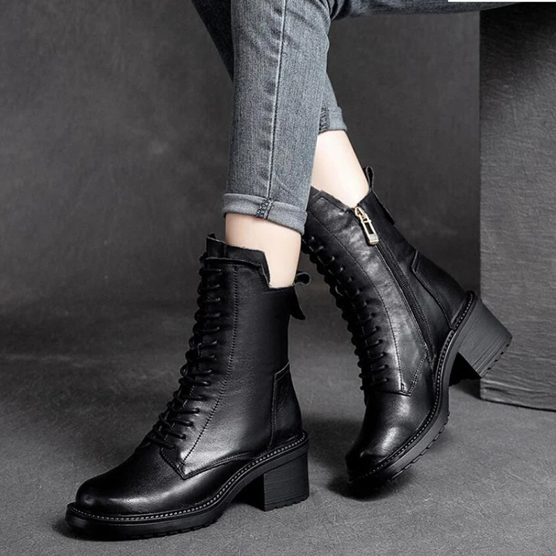 Lace-Up Boots | Side Zip & Block Heel | Braviixx
