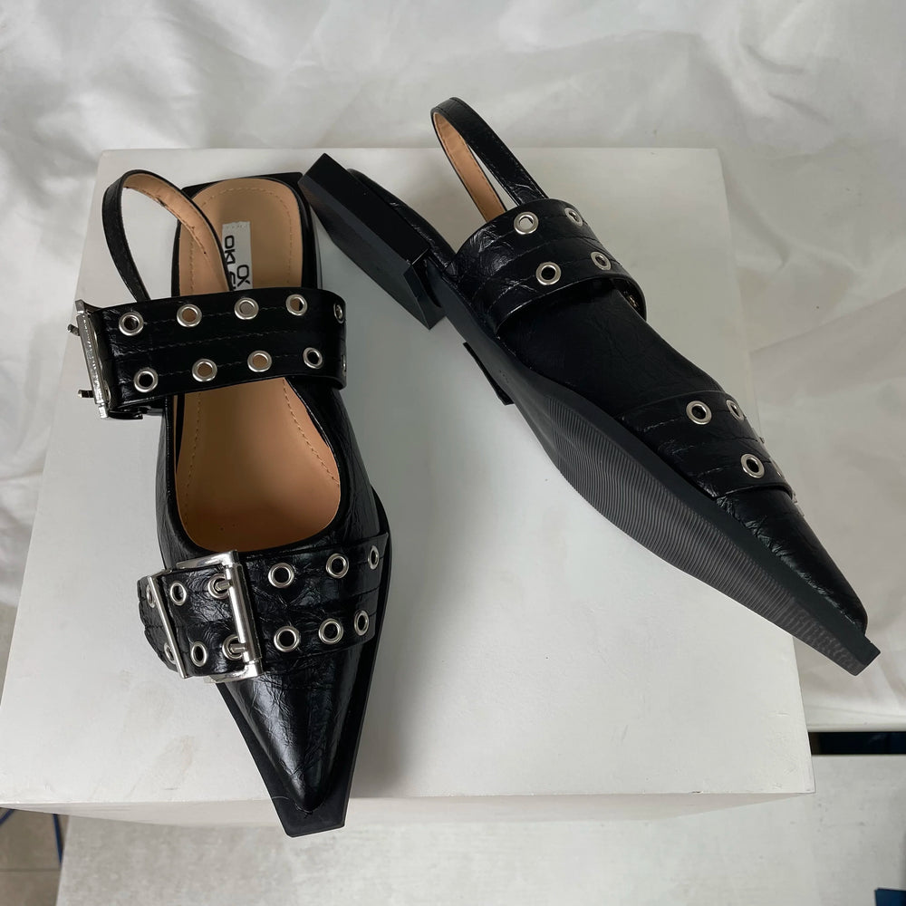 New Sandals Women Flats Shoes Fashion Metal Buckle Shoes Spring Pointed Toe Shallow Footwear Slingbacks Ladies Sandals