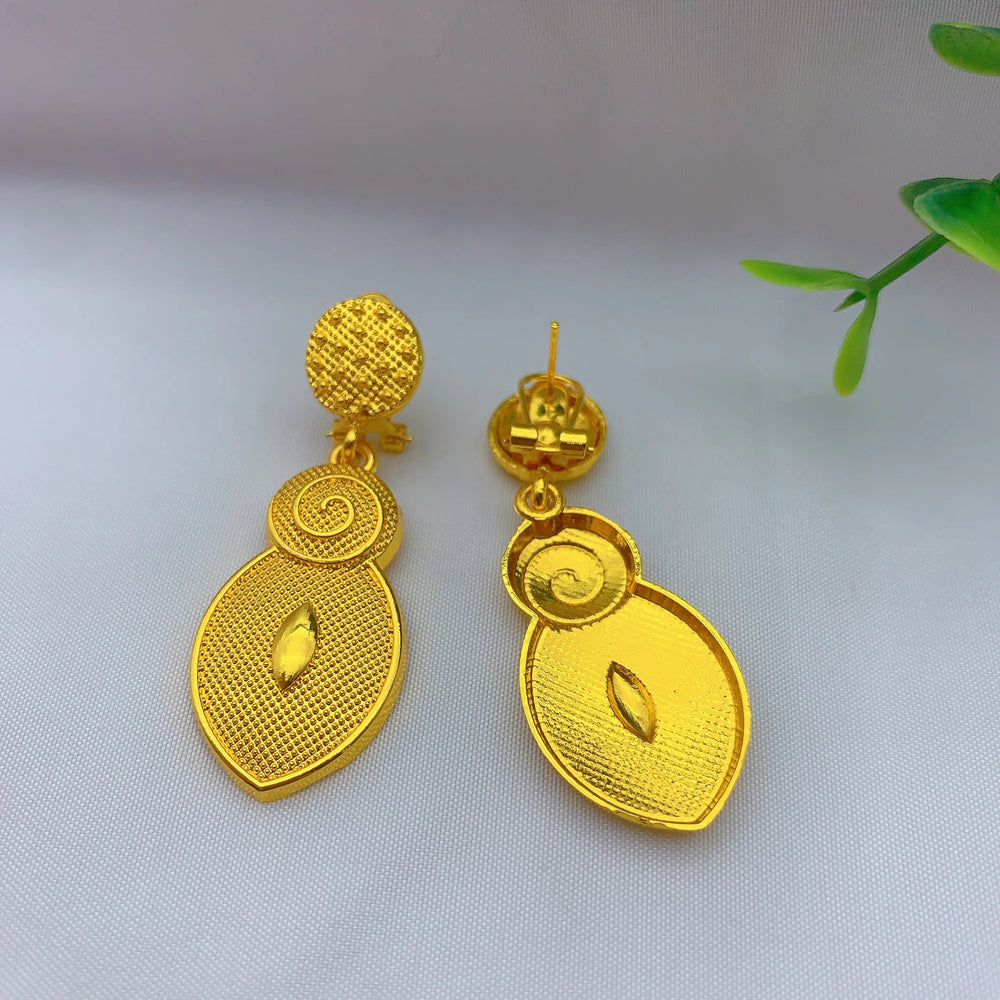 Gold-Tone Statement Jewellery Sets | Seven Designs | Braviixx