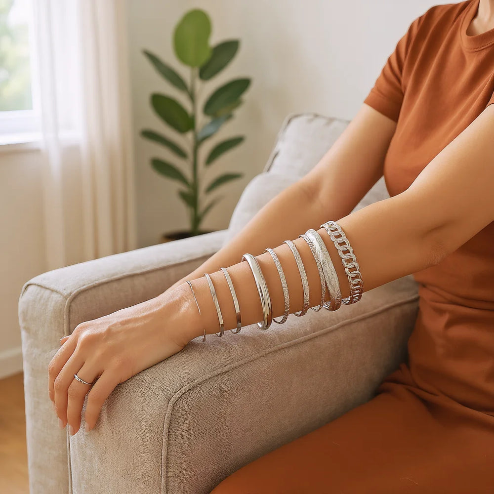 Women's 10-Piece Bangle Set | Mixed Textures & Gold-Tone or Silver-Tone | Braviixx