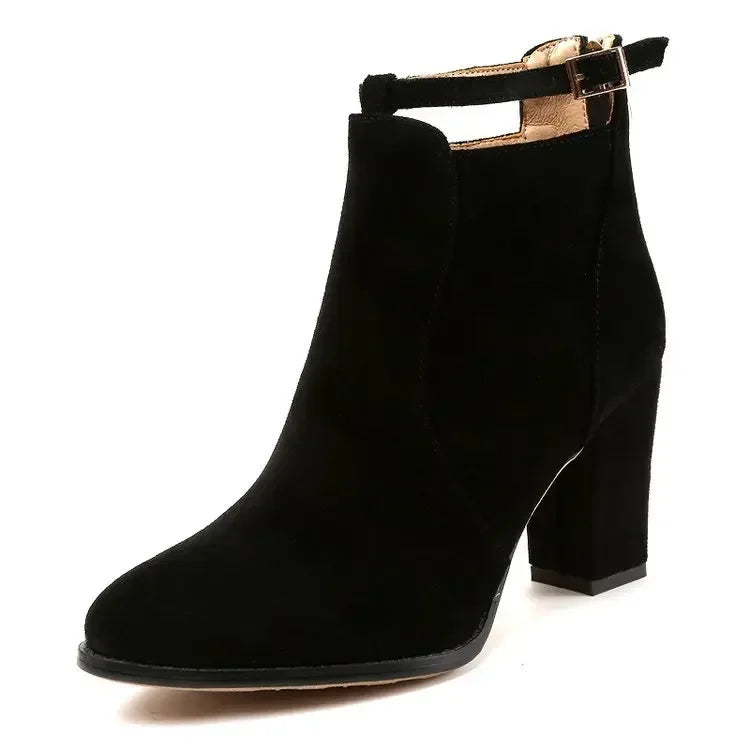 Ankle Boots | Buckle Strap & Block Heel | Braviixx