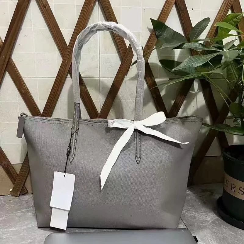 Minimalist Zip-Top Tote Bag | Textured Finish & Twin Handles | Braviixx