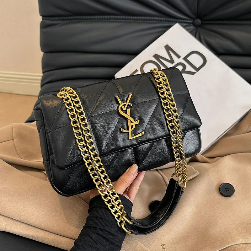Women's Quilted Shoulder Bag | Chain Strap | Braviixx