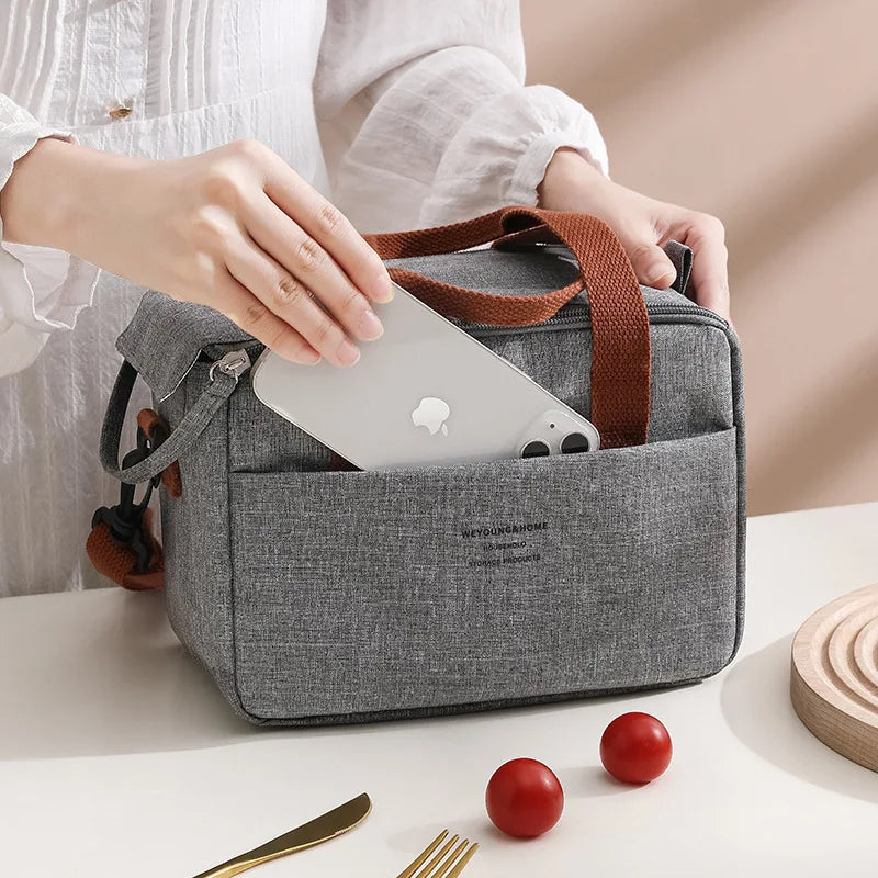 Insulated Lunch Tote Bag | Adjustable Shoulder Strap | Braviixx