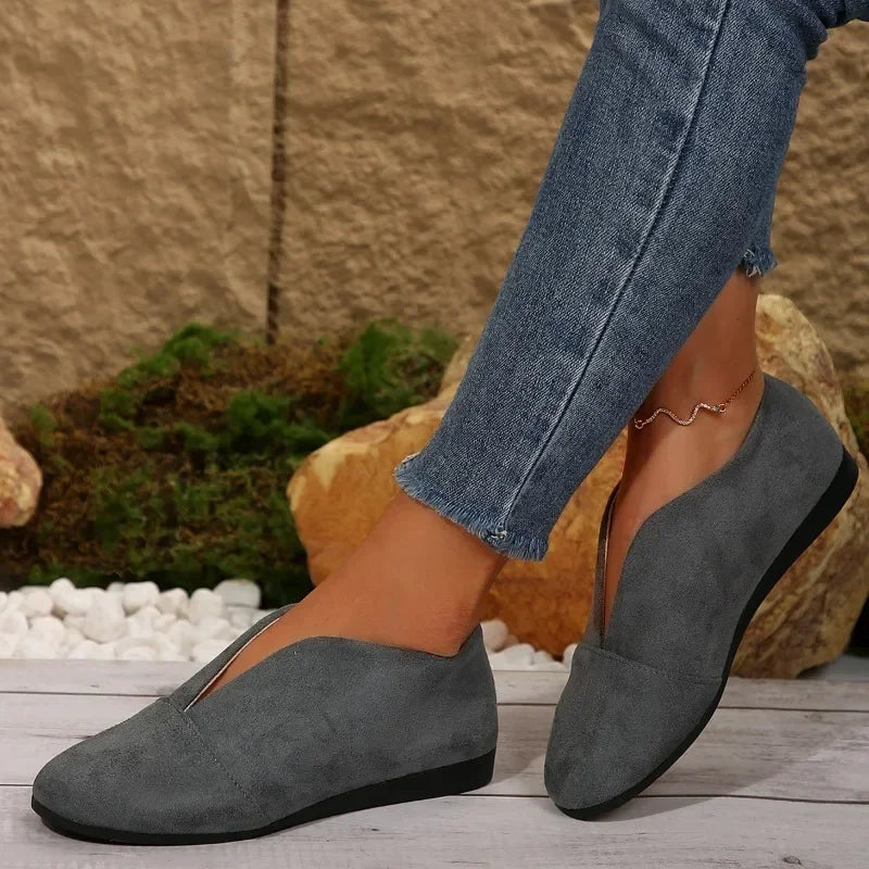 Women's Slip-On Flat Loafers – Round Toe Slip-On Soft Sole | 5 Colors | EU 36–43