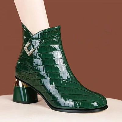 Croc-Effect Ankle Boots | Glossy Finish & Jewel Detail | Braviixx