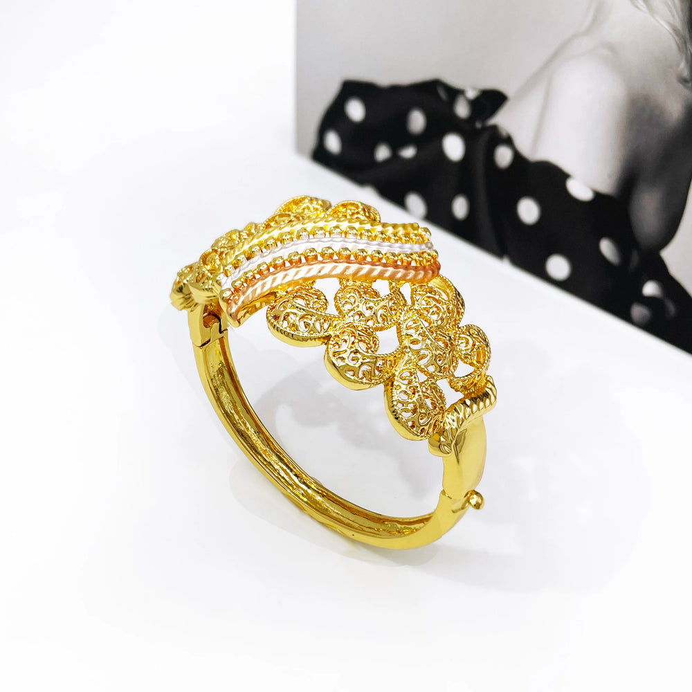 Four-Piece Necklace, Earrings, Bracelet & Ring Set | Braviixx