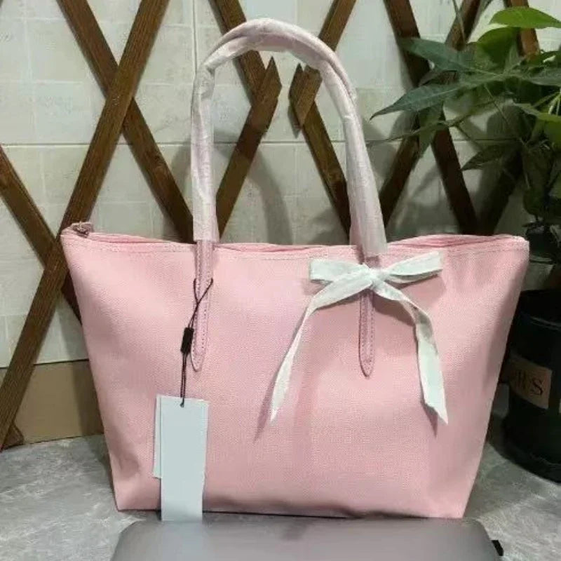 Minimalist Zip-Top Tote Bag | Textured Finish & Twin Handles | Braviixx