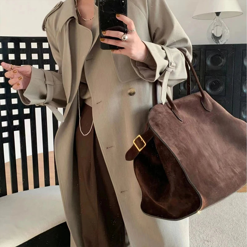 2024 High-end Niche Design Handbags Outdoor Travel Bags Autumn and Winter New High-capacity Retro Commuter Handbags Ladies