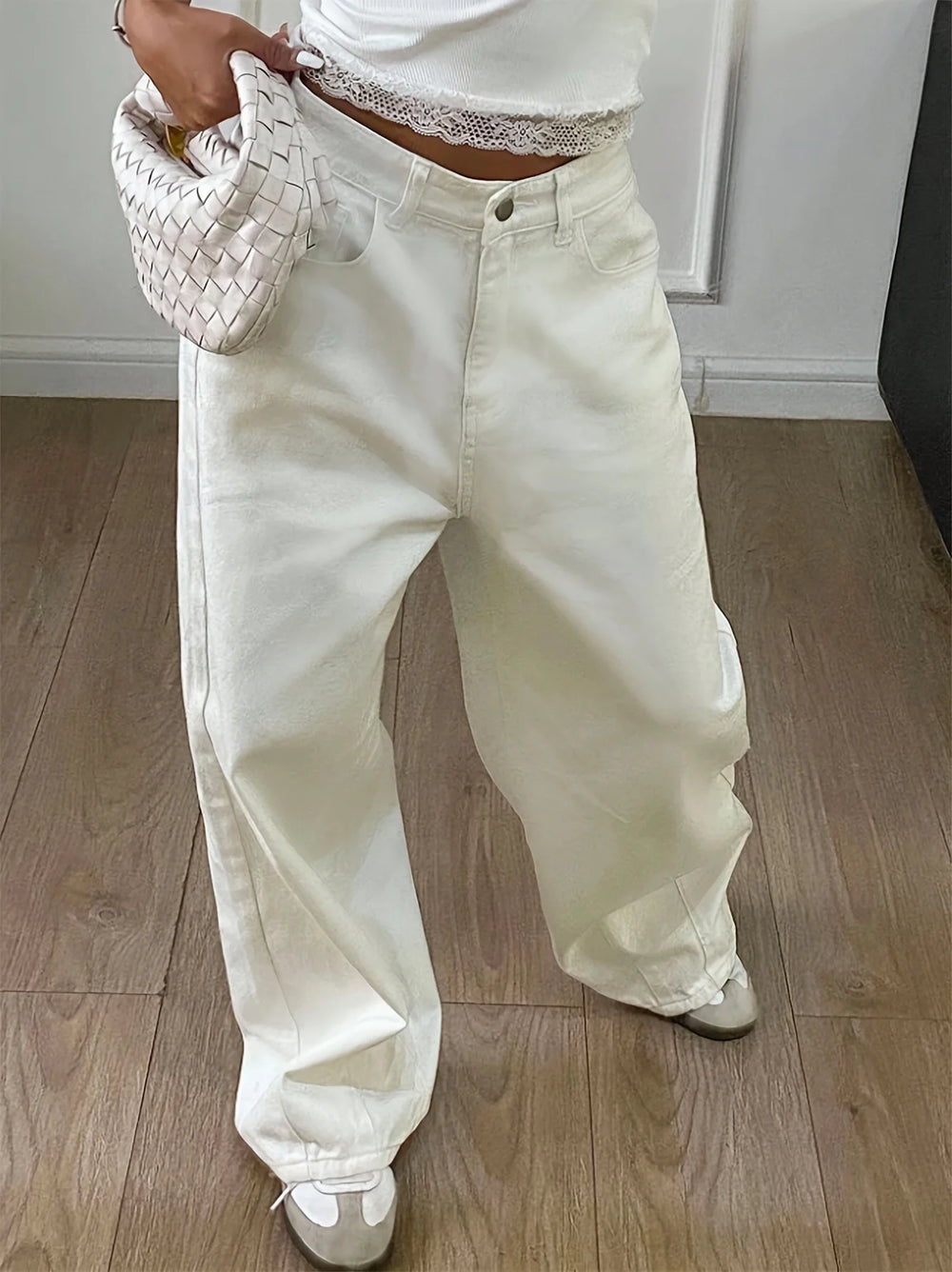 New Spring/Summer 2026 Women's Loose Wide-Leg Solid-Colored Jeans, Casual and Versatile Jeans with Pleat Details