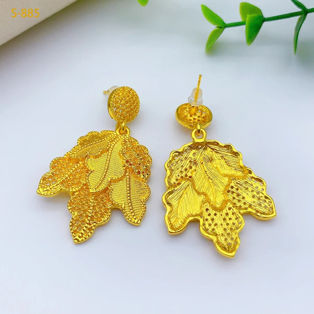 Women's Gold-Tone Jewellery | Floral Necklace & Matching Set Options | Braviixx