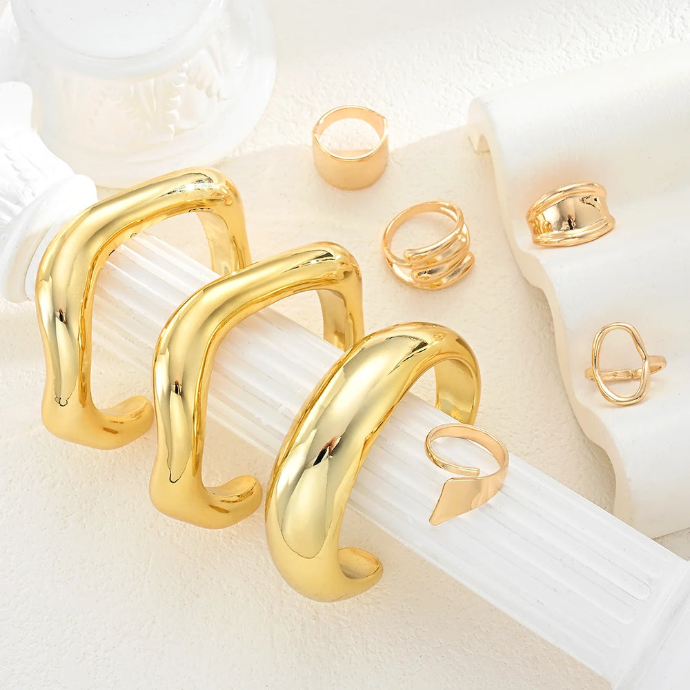 Women's 8-Piece Gold-Tone Jewellery Set | 3 Cuff Bracelets & 5 Rings | Braviixx