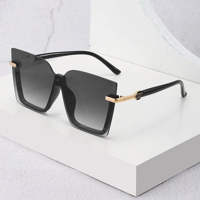 Women's Oversized Square One-Piece Sunglasses | UV400 · Gradient Lens · Gold Hinge | 3 Colours | Braviixx