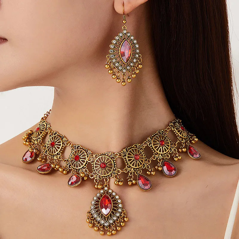 Vintage-Inspired Necklace & Earrings Set | Braviixx