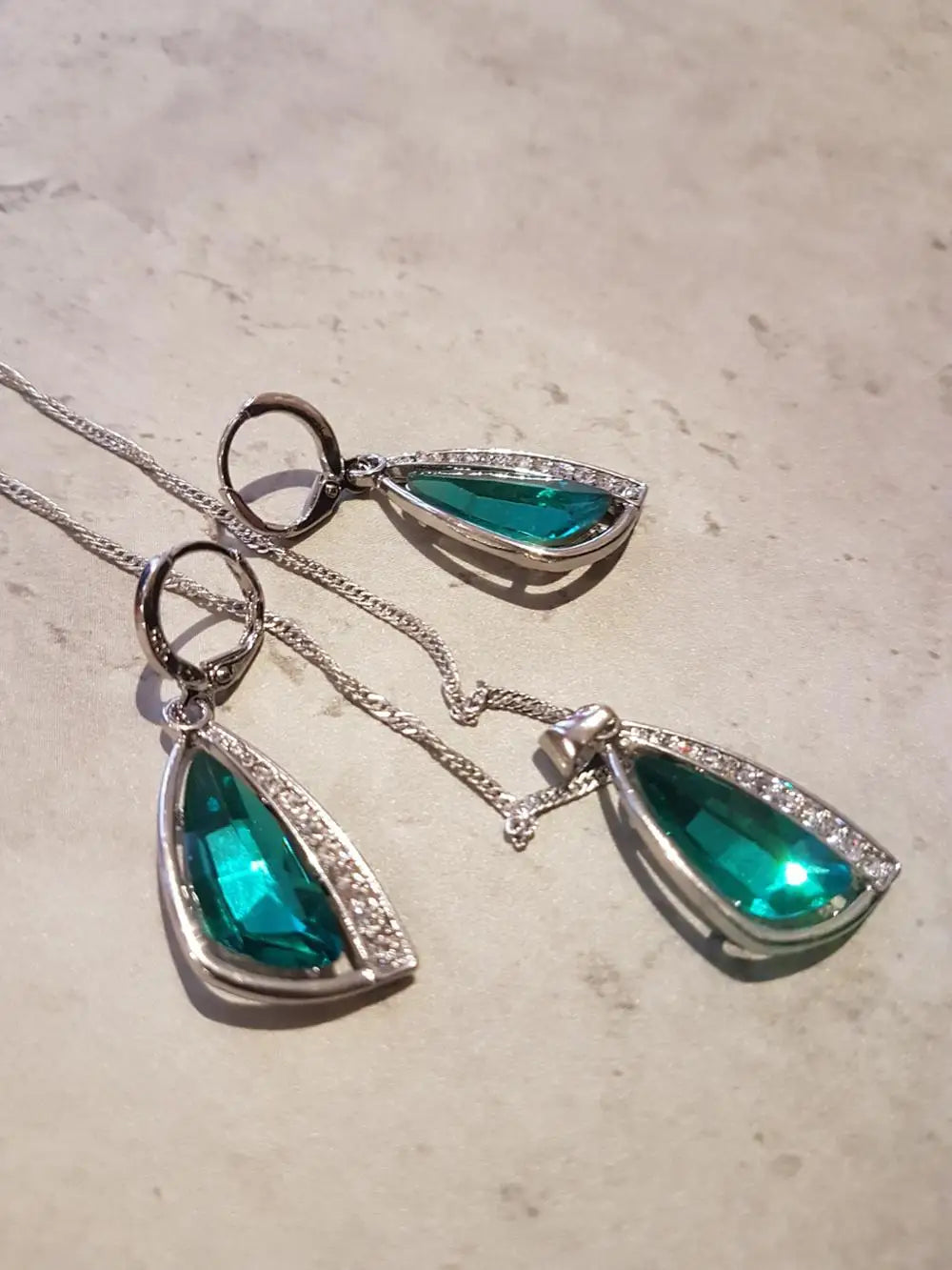 Women's Teal-Green Jewellery Set | Geometric Pendant & Drop Earrings | Braviixx