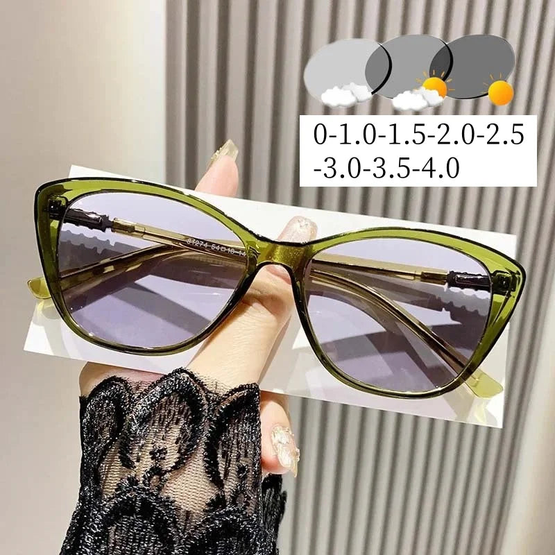 Women's Cat Eye Photochromic Myopia Glasses | Clear Lens · Prescription 0 to -4.0 | 5 Colours | Braviixx