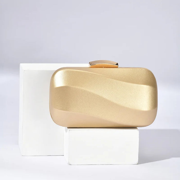 Wave-Detail Evening Clutch | Chain Shoulder Bag | Braviixx