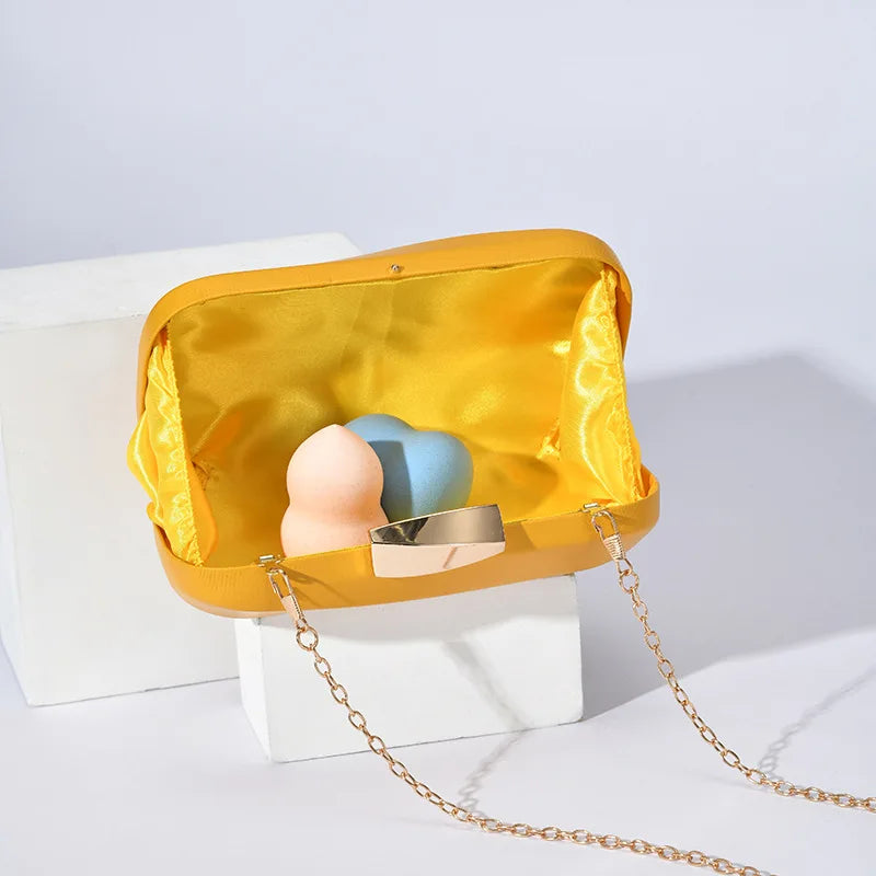 Wave-Detail Evening Clutch | Chain Shoulder Bag | Braviixx