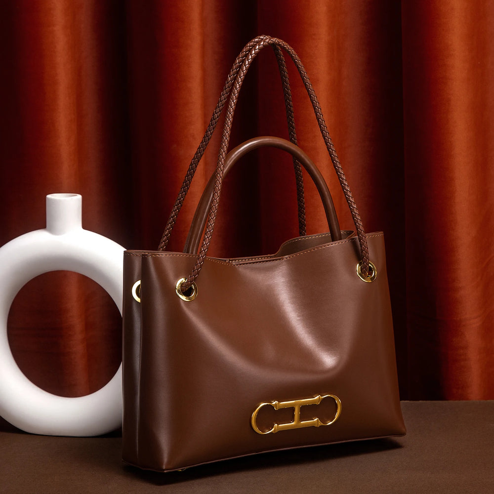 Minimalist Tote Bag | Braided Straps & Gold-Tone Detail | Braviixx