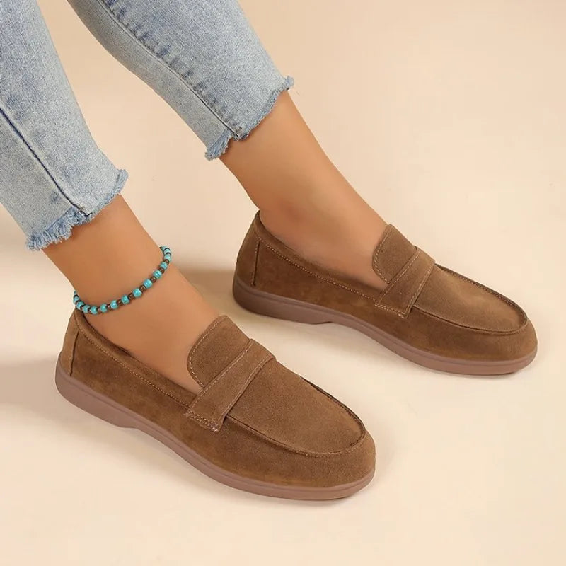 Matte-Finish Loafers | Front Band & Slip-On Design | Braviixx