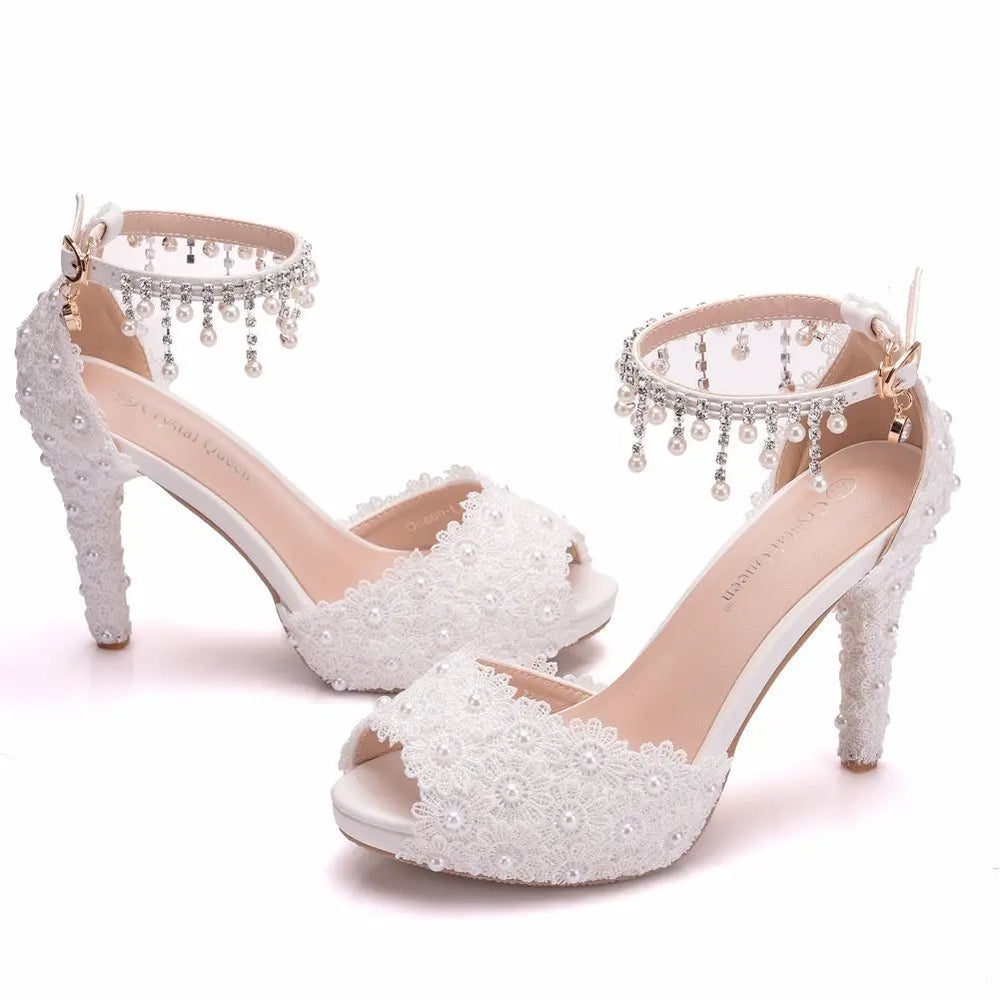 Women's White Lace Bridal Sandals | Pearl-Look Ankle Straps | Braviixx