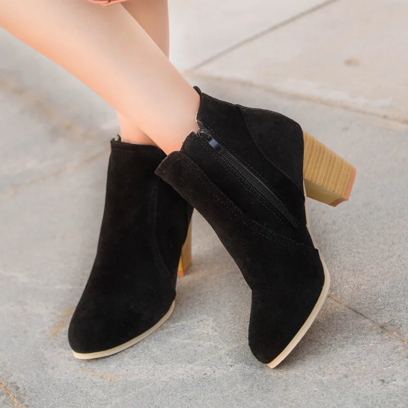 Ankle Boots | Side Zip & Block Heel | Braviixx