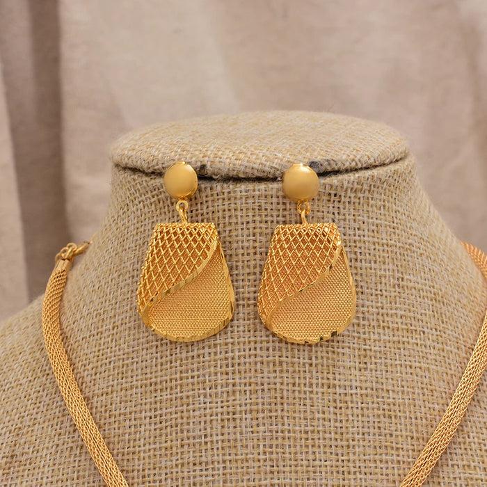 Women's Gold-Tone Jewellery | Statement Necklace & Earrings Options | Braviixx
