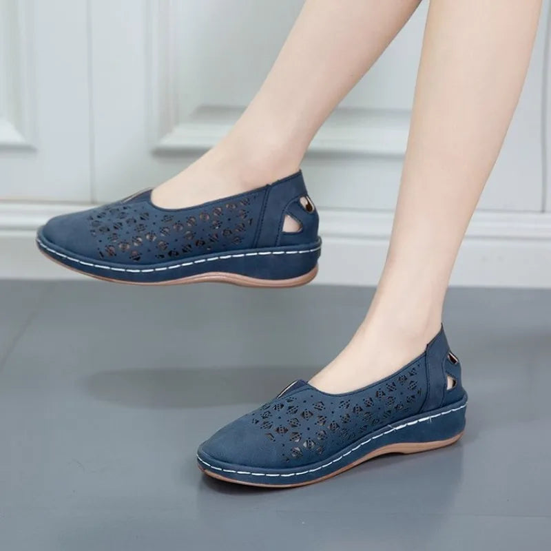 Cutout Slip-On Shoes | Round Toe & Low Wedge | Braviixx